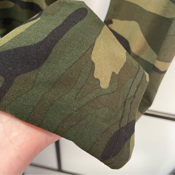 [s] Suzy Shier Soft Everyday Green, Black & Tan Camo Leggings Women’s - Picture 13 of 15